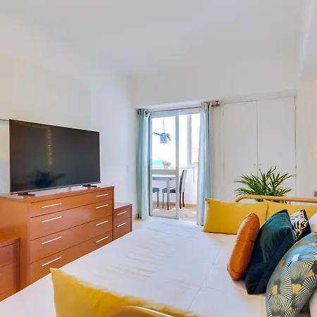 Al - Wave 7 Apartamento